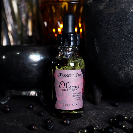 Hecate Sacred Ritual Oil